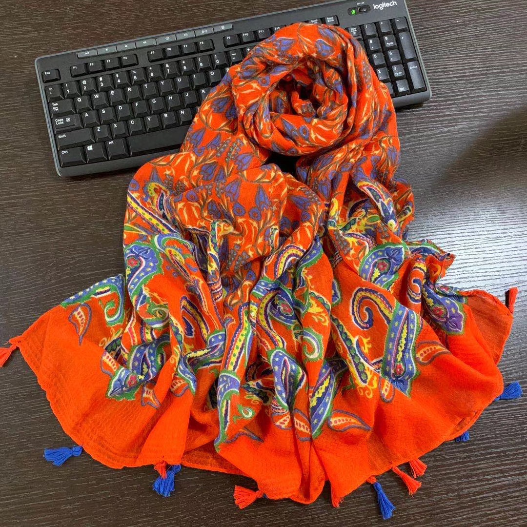 Golden Scarf Factory direct sales of wavy cotton casual and versatile scarves and shawls. undefined