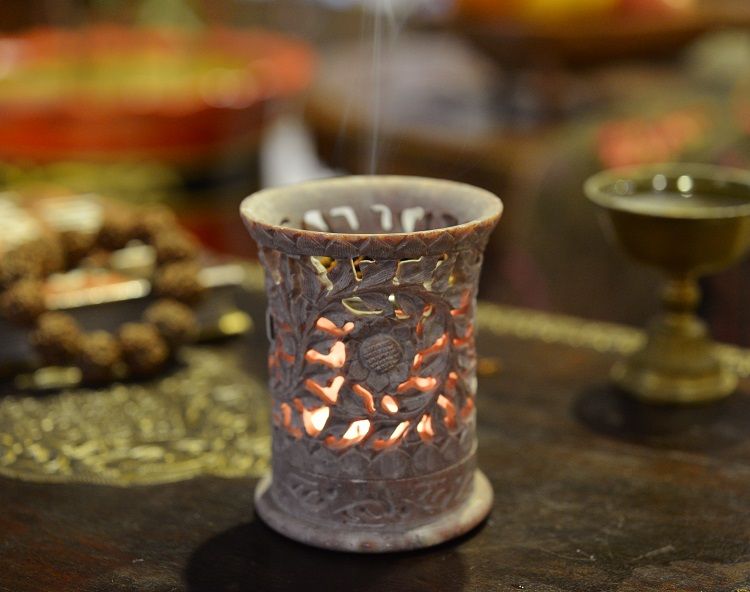 Soapstone tengwan cylindrical aroma diffuser Specification image