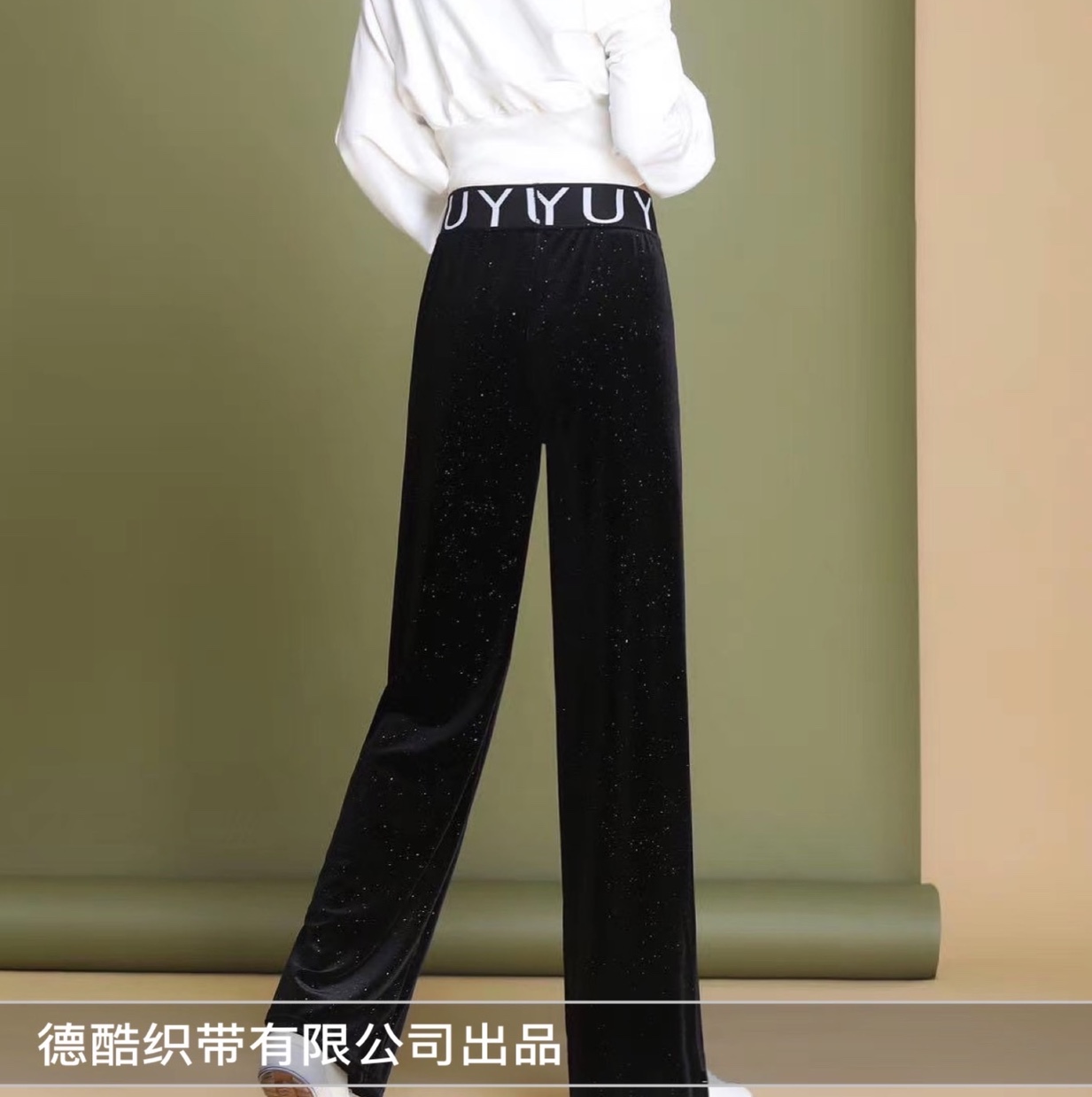 The manufacturer's best-selling 6cm jacquard elastic band autumn and winter new style waistband black and white elastic band Application Scenario