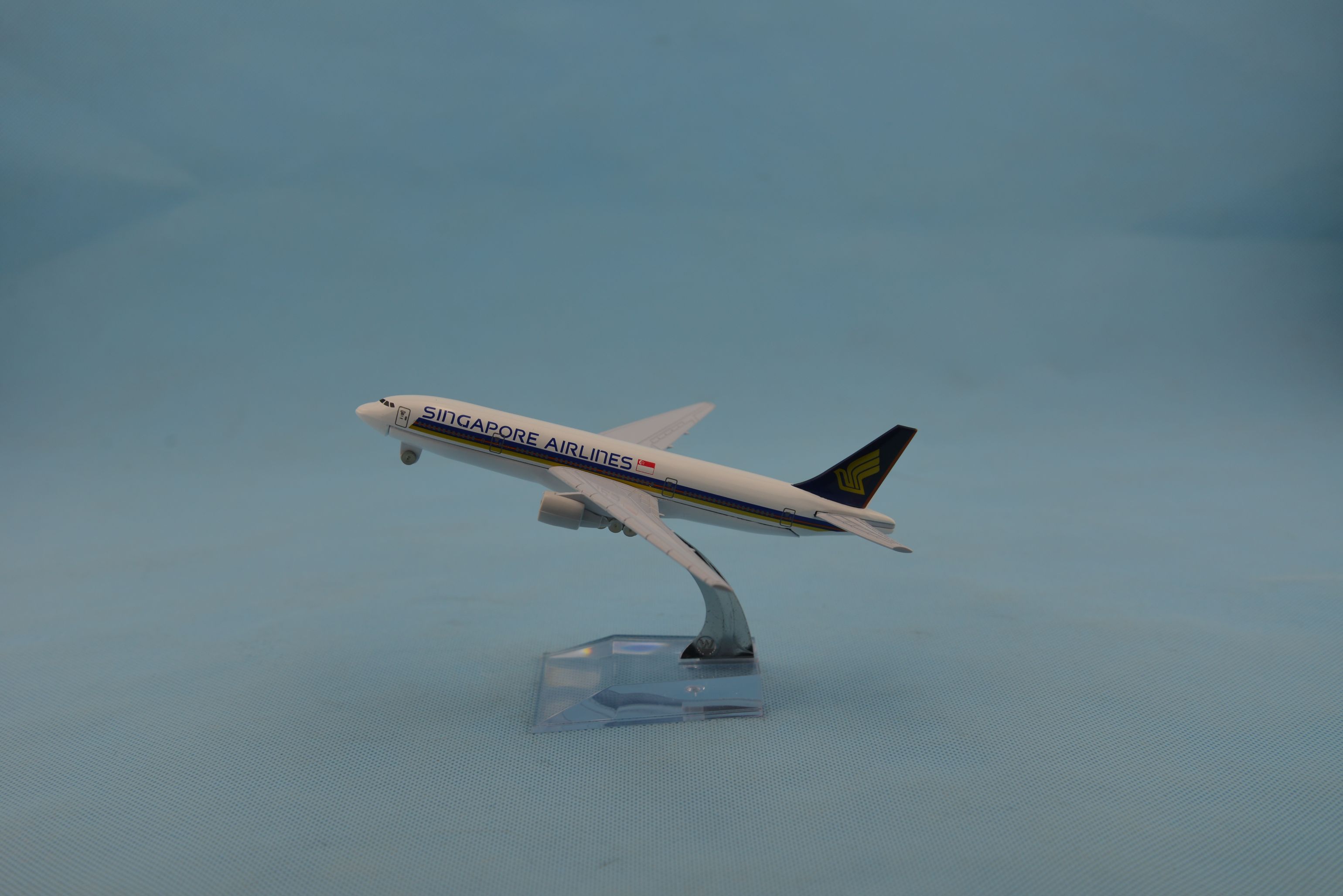 Metal aircraft model (Singapore Airlines B777) aircraft model alloy aircraft model