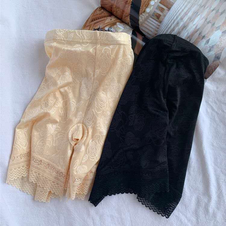 The Internet has gone viral with ice silk nylon jacquard lace edge summer anti-exposure, fat and plus-size mid-high-waisted safety pants detail image 4