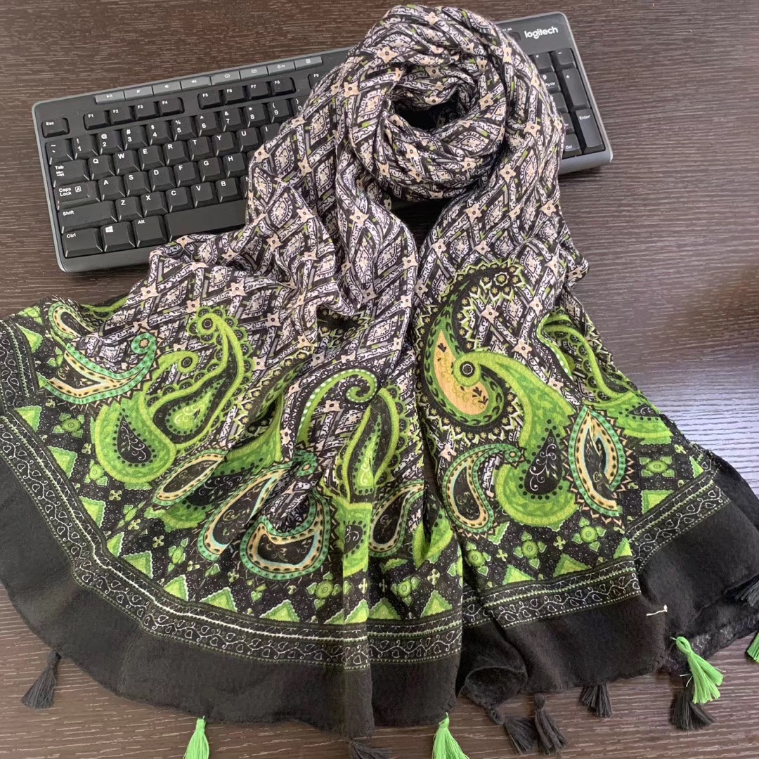 Golden Scarf Factory direct sales of wavy cotton casual and versatile scarves and shawls Specification image