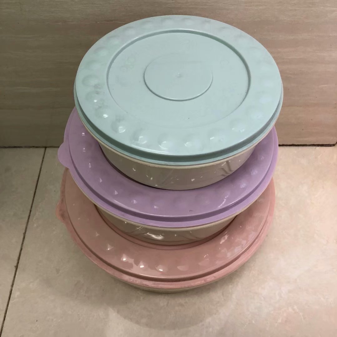 121-8022A圆形马卡龙彩色盖子，红色、紫色、蓝色保鲜盒三件套详情图1