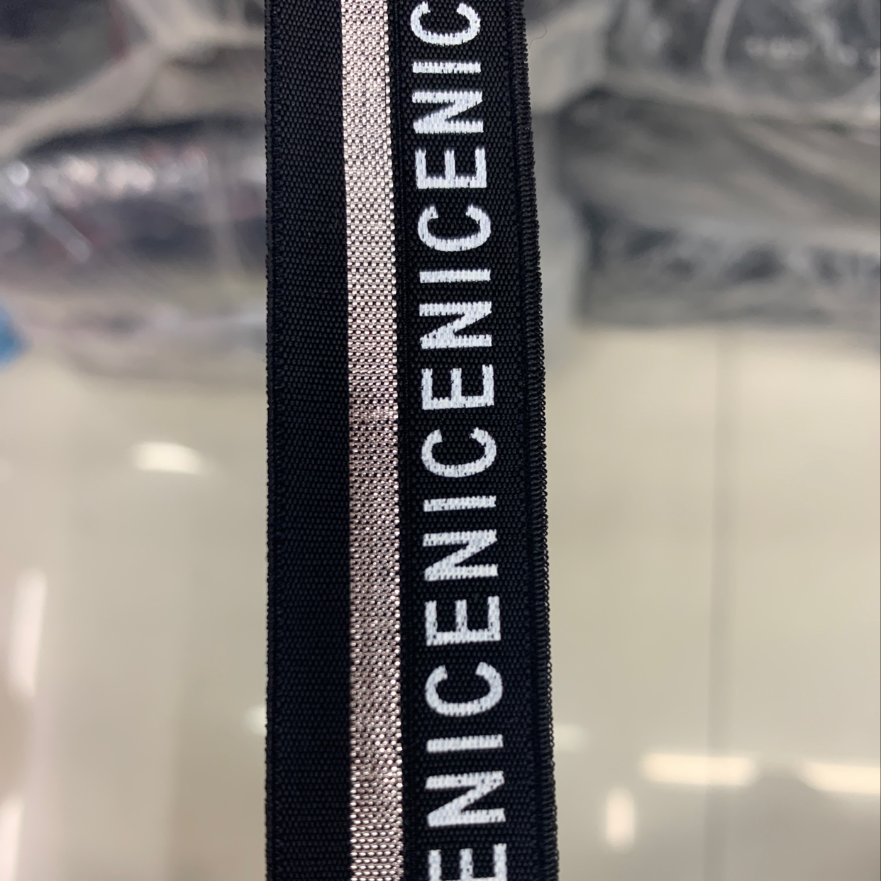 2⃣️公分印字包边