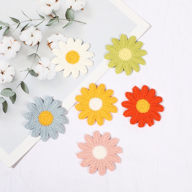 Cotton thread pointed-leaf flower