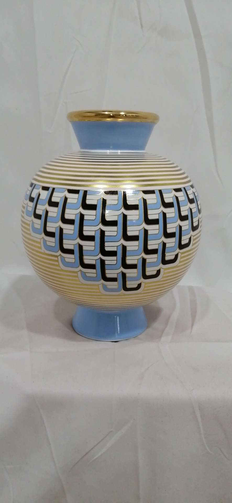 Ceramic shallow blue round bottle T C-53A, height 23.5*20*20