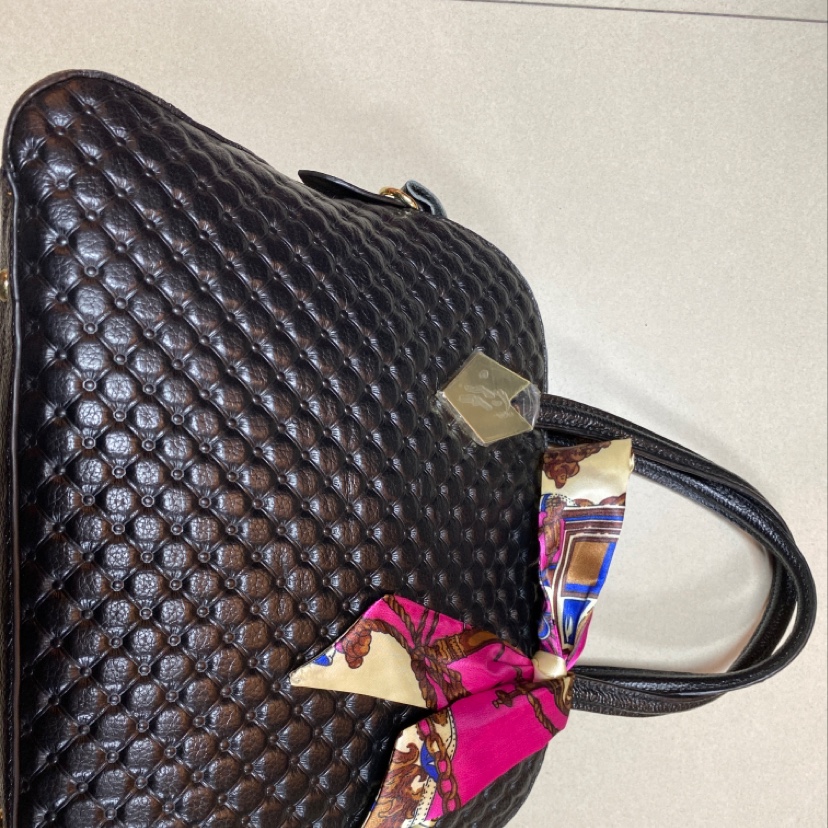 Women's Leather Bag With Floral Strap