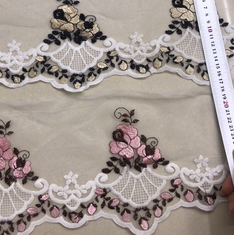 Three-color embroidered edge clothing accessory, doll lace, in stock