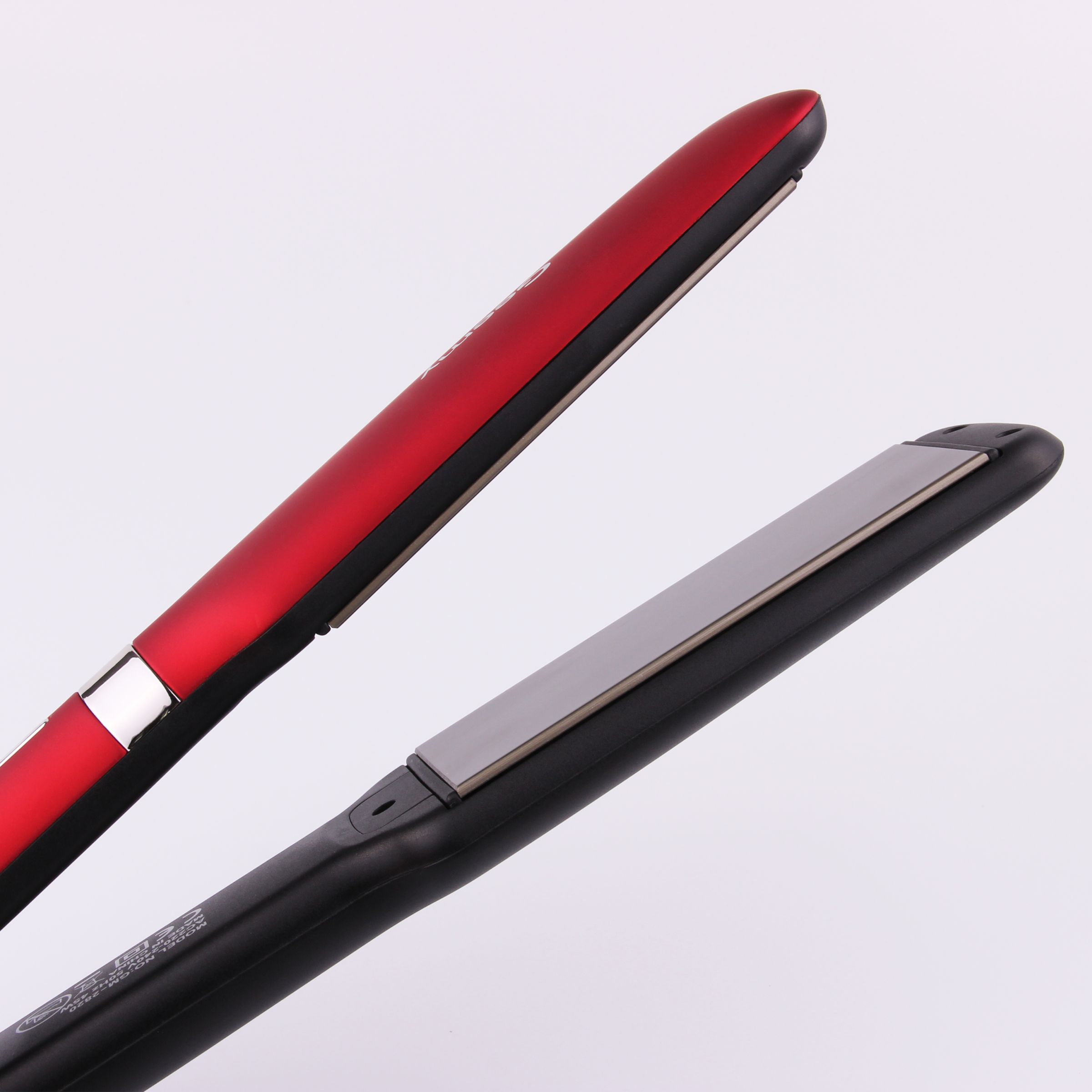Geemy 2820 Electric hair straightener clip clip Application Scenario