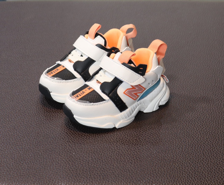 Casual Sports Shoes details Picture