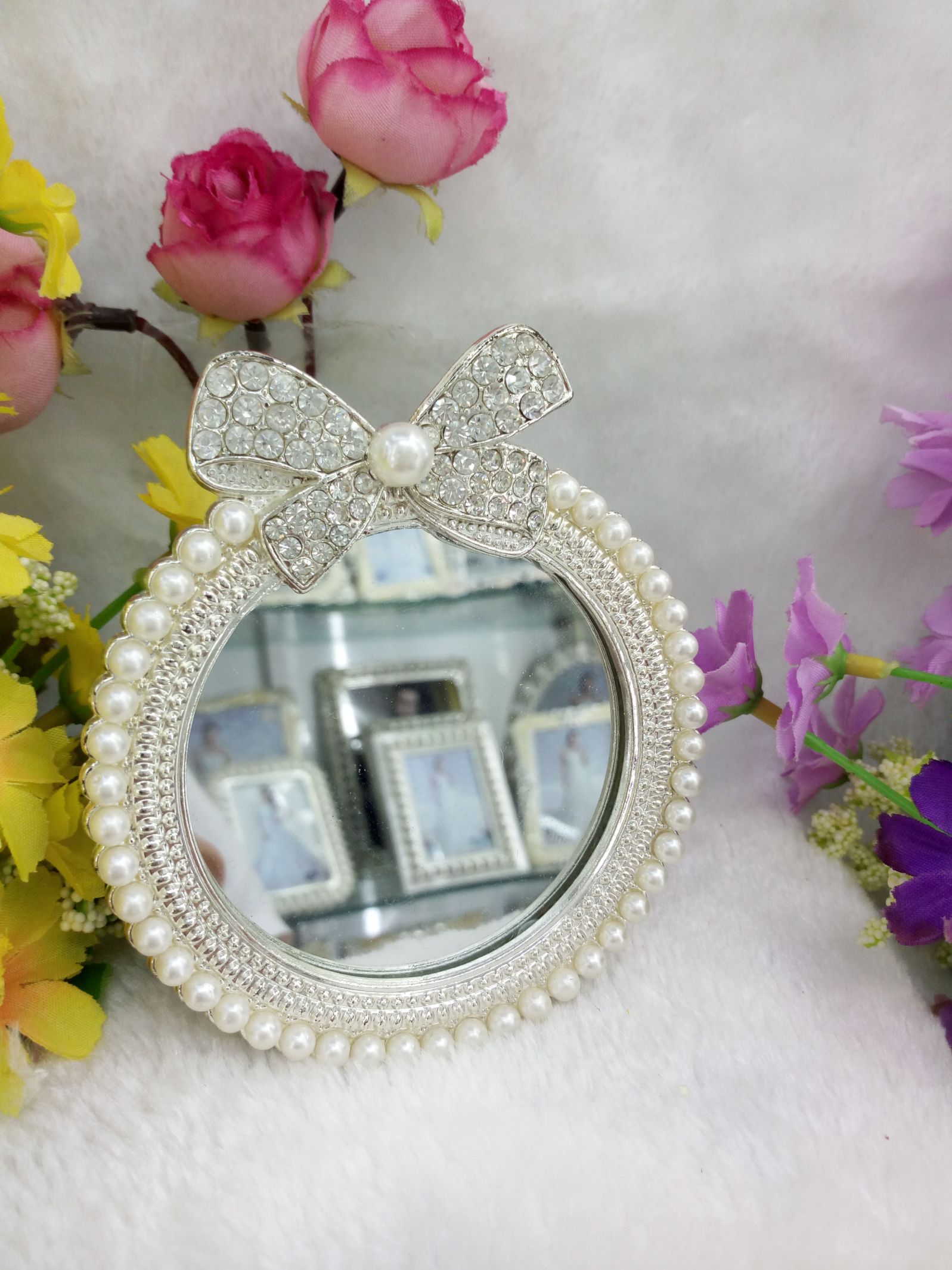 Alloy mirror, alloy photo frame, high-end mirror, mini mirror, mirror photo frame, children's photo frame Specification image