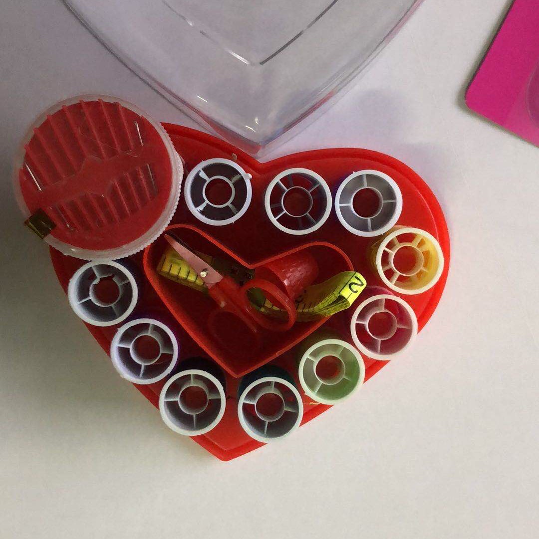 爱心桃盒装针线套装