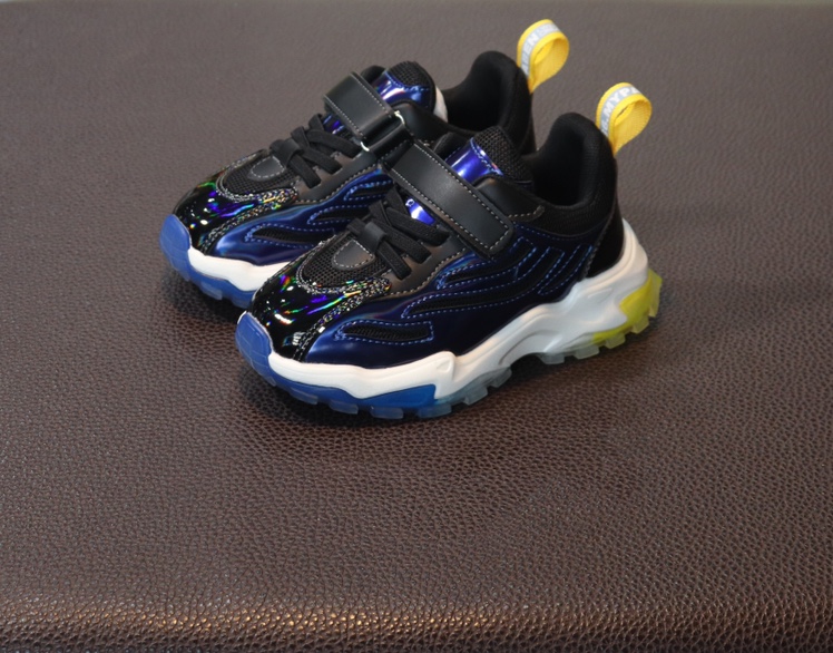 Wear-Resistant Sports Shoes details Picture