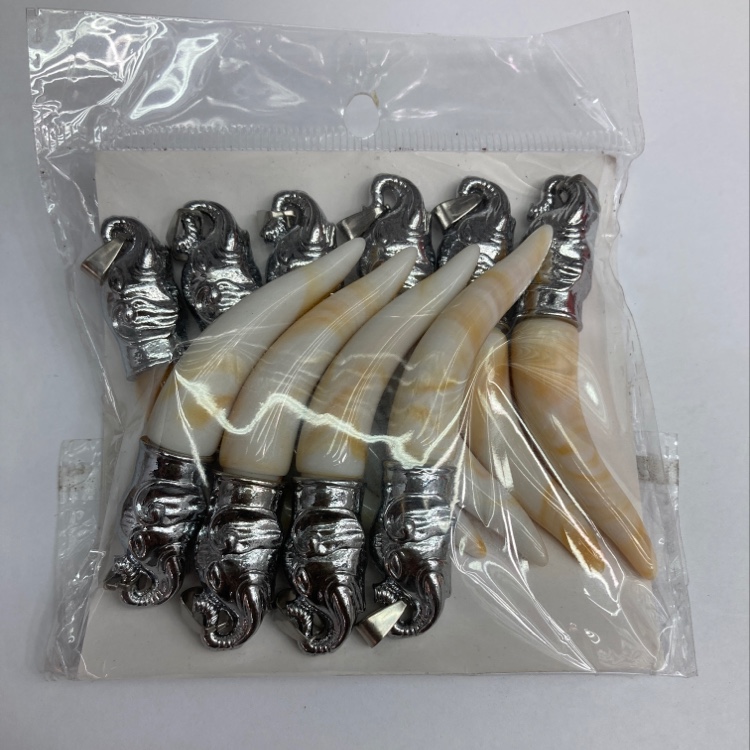Stylish man and woman with a personality of elephant head style dog conodontic pendant shell color imitation tooth protector necklace thumbnail