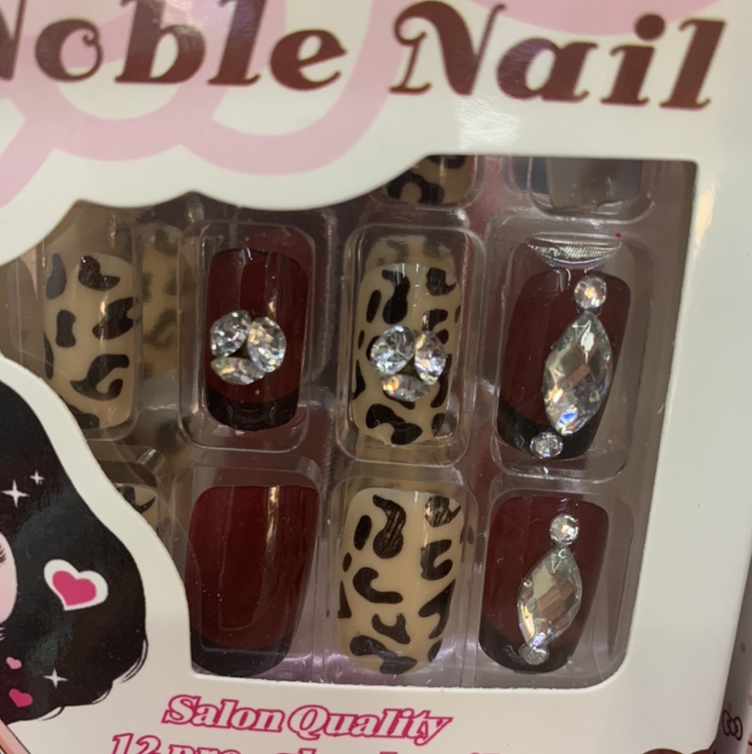 Horse eye leopard print 3D manicure