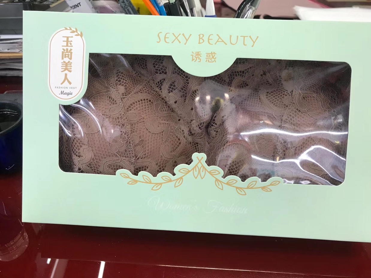 Factory direct sales of fashionable, eco-friendly, new and practical paper boxes, packaging bags and leather bags. 988833 details Picture