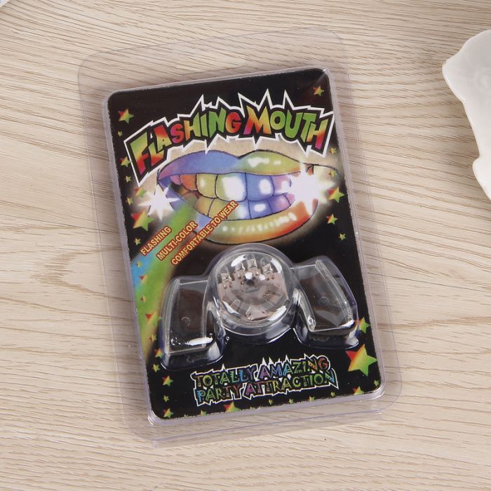 LED发光牙套 万圣节 鬼节 狂欢节 发光玩具详情7