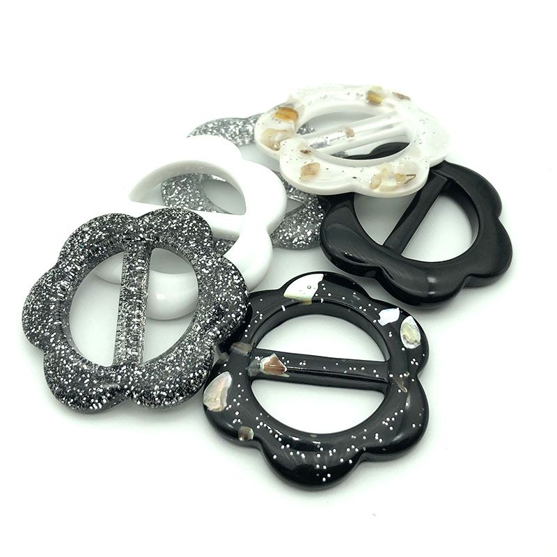 High-Grade Coat Day Word Buckle Belt Button Trench Coat Waist Buckle Round Rectangular Resin Button Clothes Accessories Application Scenario