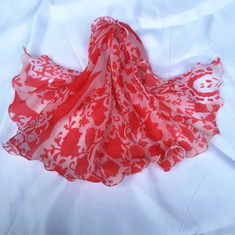 Yiwu Selection 60*60 crescent square scarf knitting silk scarf Lady Jane Eyre silk edge manufacturers wholesale
