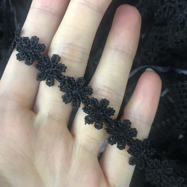 Fresh and clean white lace lace lace craft jewelry details Picture