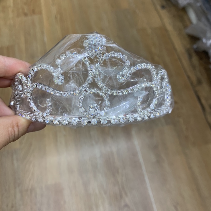 Pageant tiara, bridal tiara