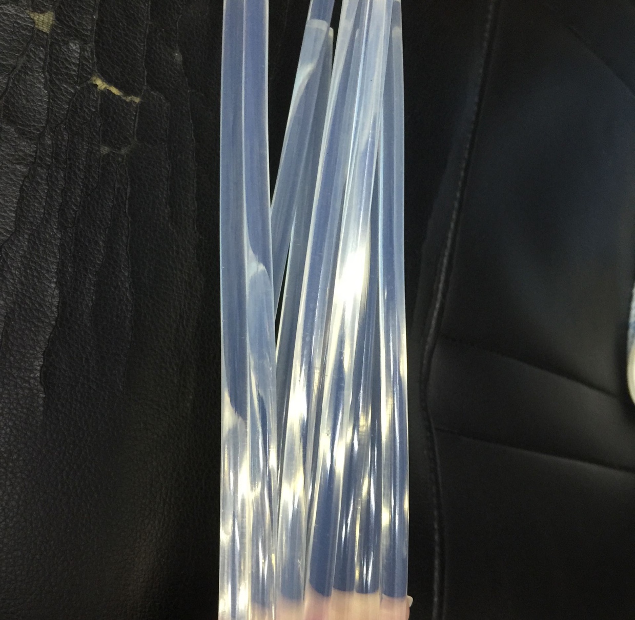 透明细胶棒7mm粗细30cm长度一箱1600根一箱价格