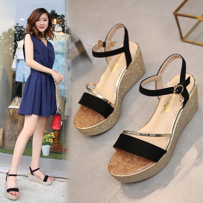 Victory Shoes Women's metal-patterned wedge heel sandals details Picture