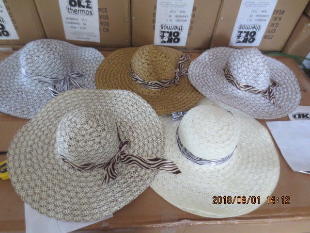 The eight-shaped big hat details Picture