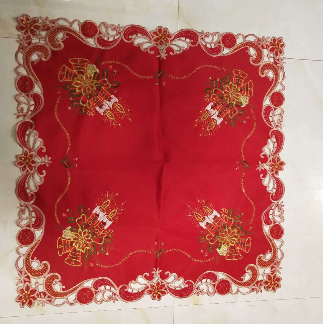 Christmas Embroidered Tablecloth 5212