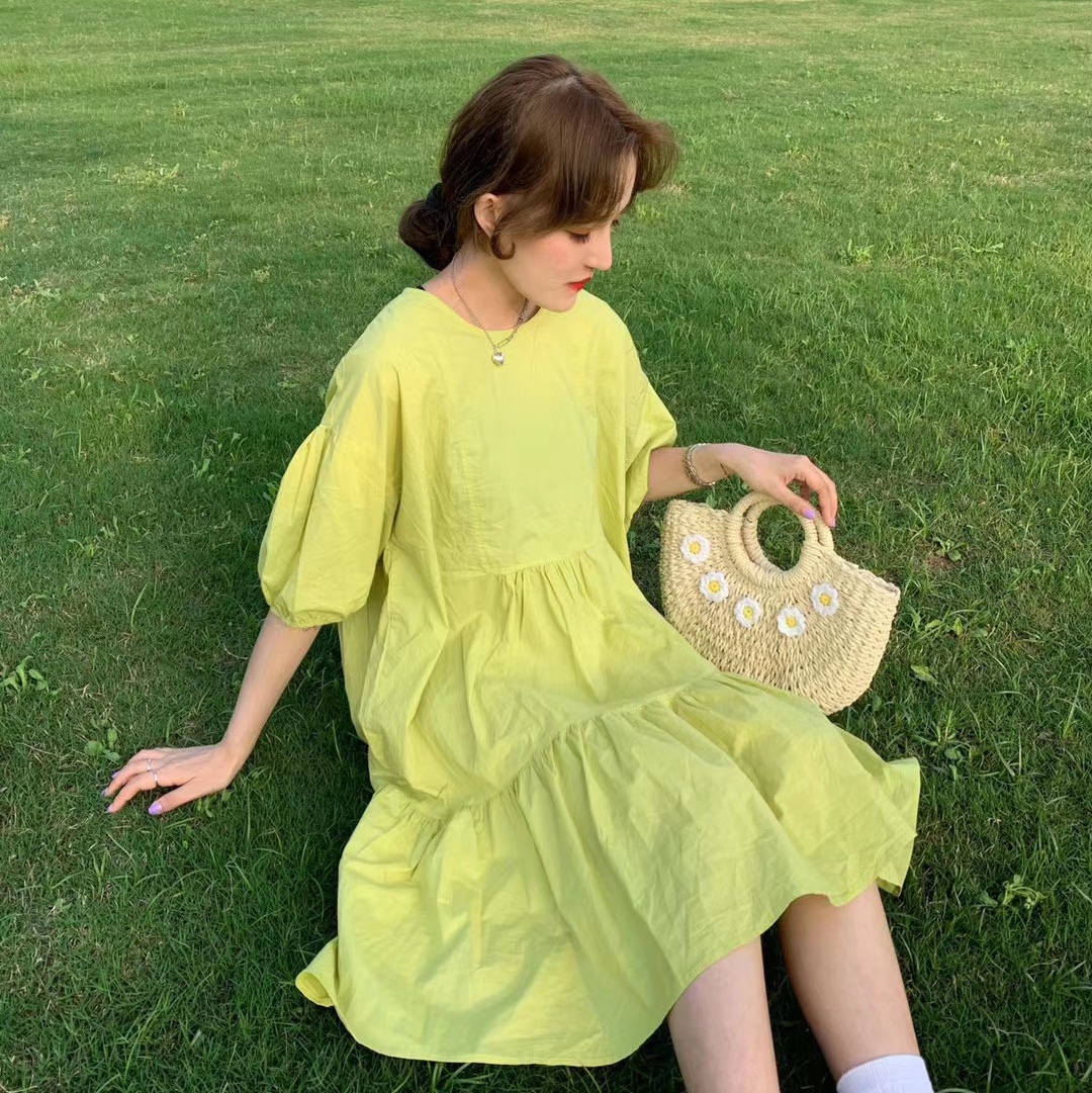 2020 new French bubble sleeve halter high waist slimming dress female Korean version everything bright colors over the knee mid-long style thumbnail