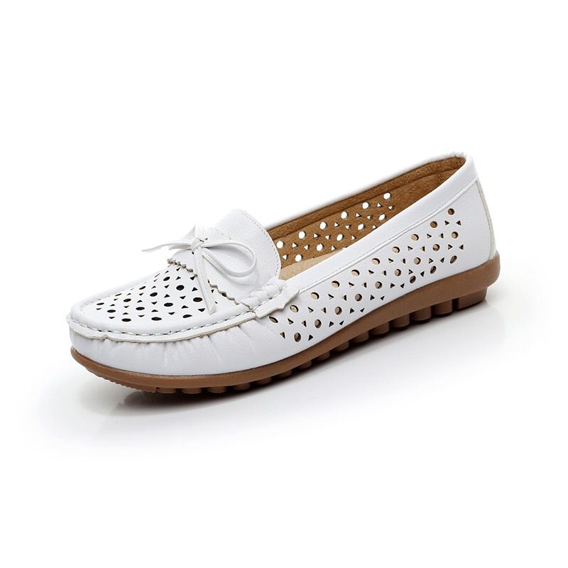 白色护士凉鞋夏季新款平底牛筋底洞洞妈妈鞋镂空透气防滑孕妇鞋女