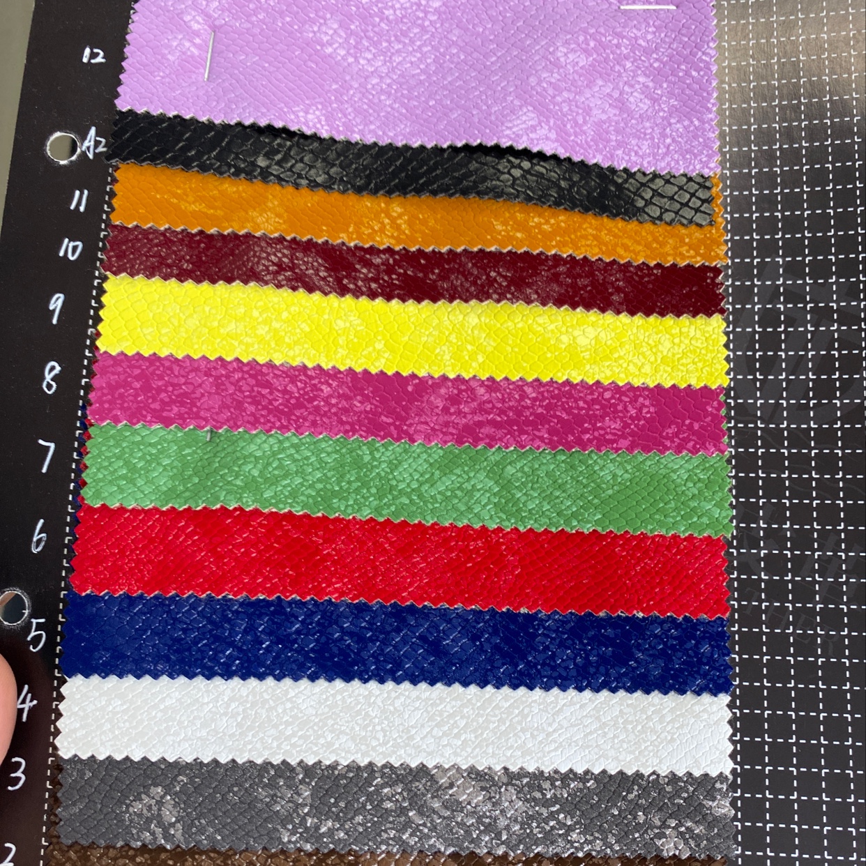 绒感变色龙PU0.7mm现货大量高中低档厂家直销