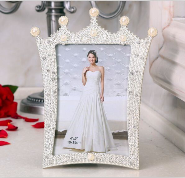 定做相框  相框厂家  滴油相框  小马 金属相框 蝴蝶相框产品图