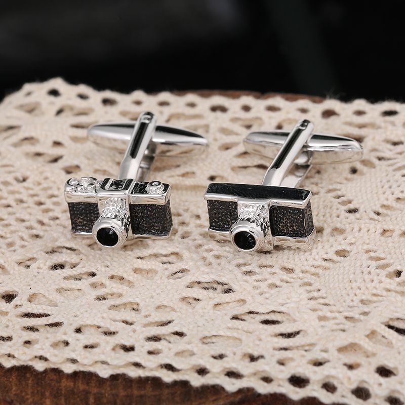 Camera-shaped personalized cufflink accessory 001