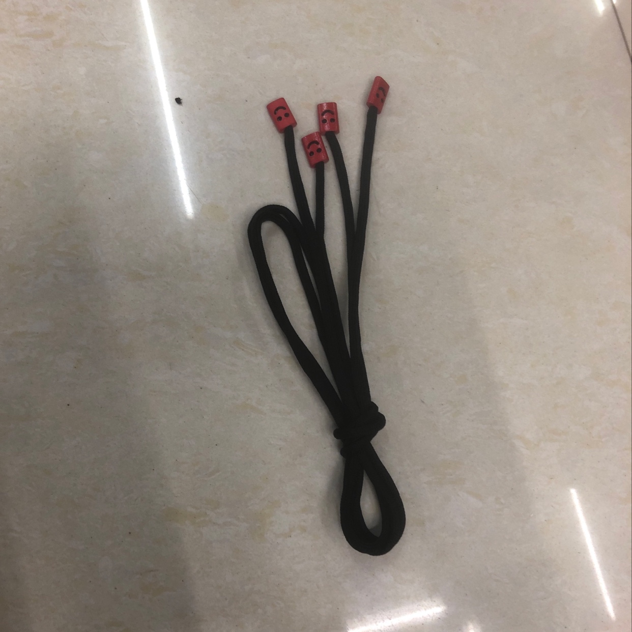 裤子绳细节图