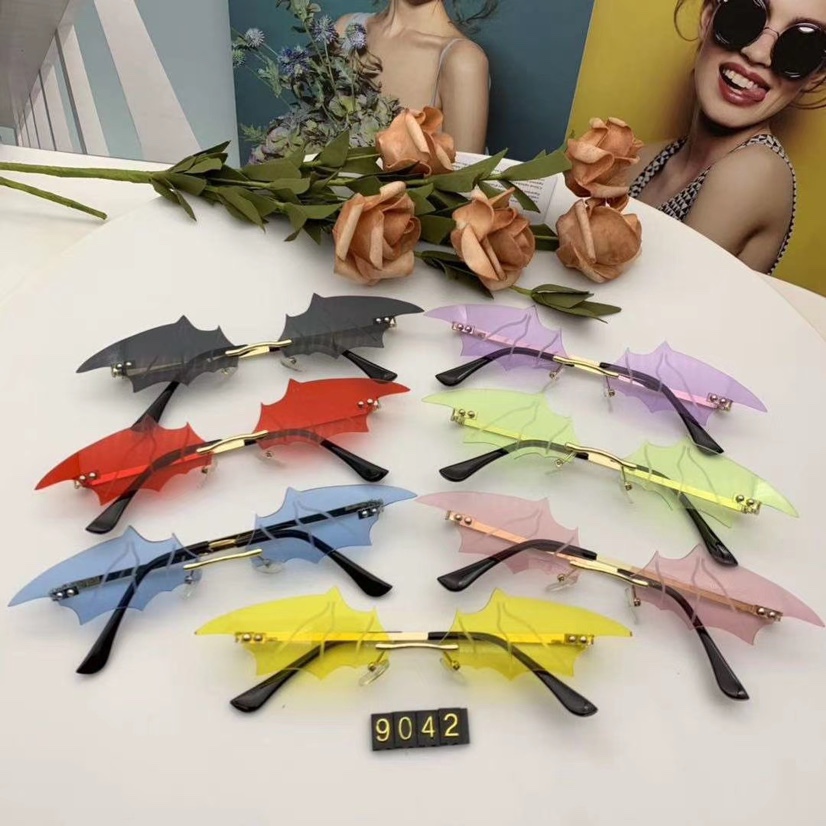 Bat 🦇 glasses makeup ball