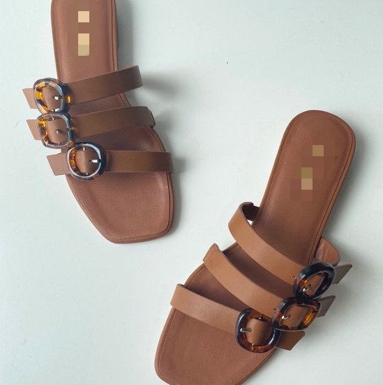 2020新款女士拖鞋
时尚经典款详情图7