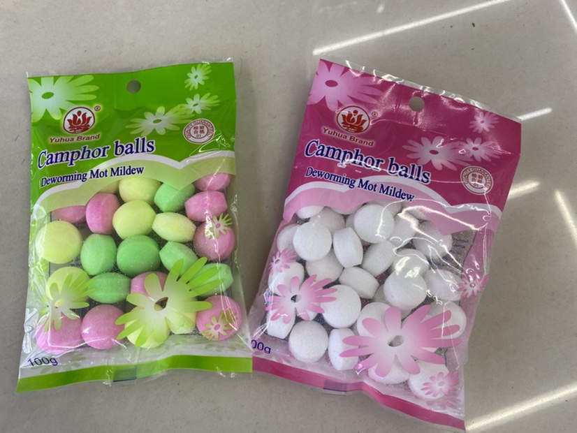 100克纯樟脑丸/彩色/白色，一箱200包