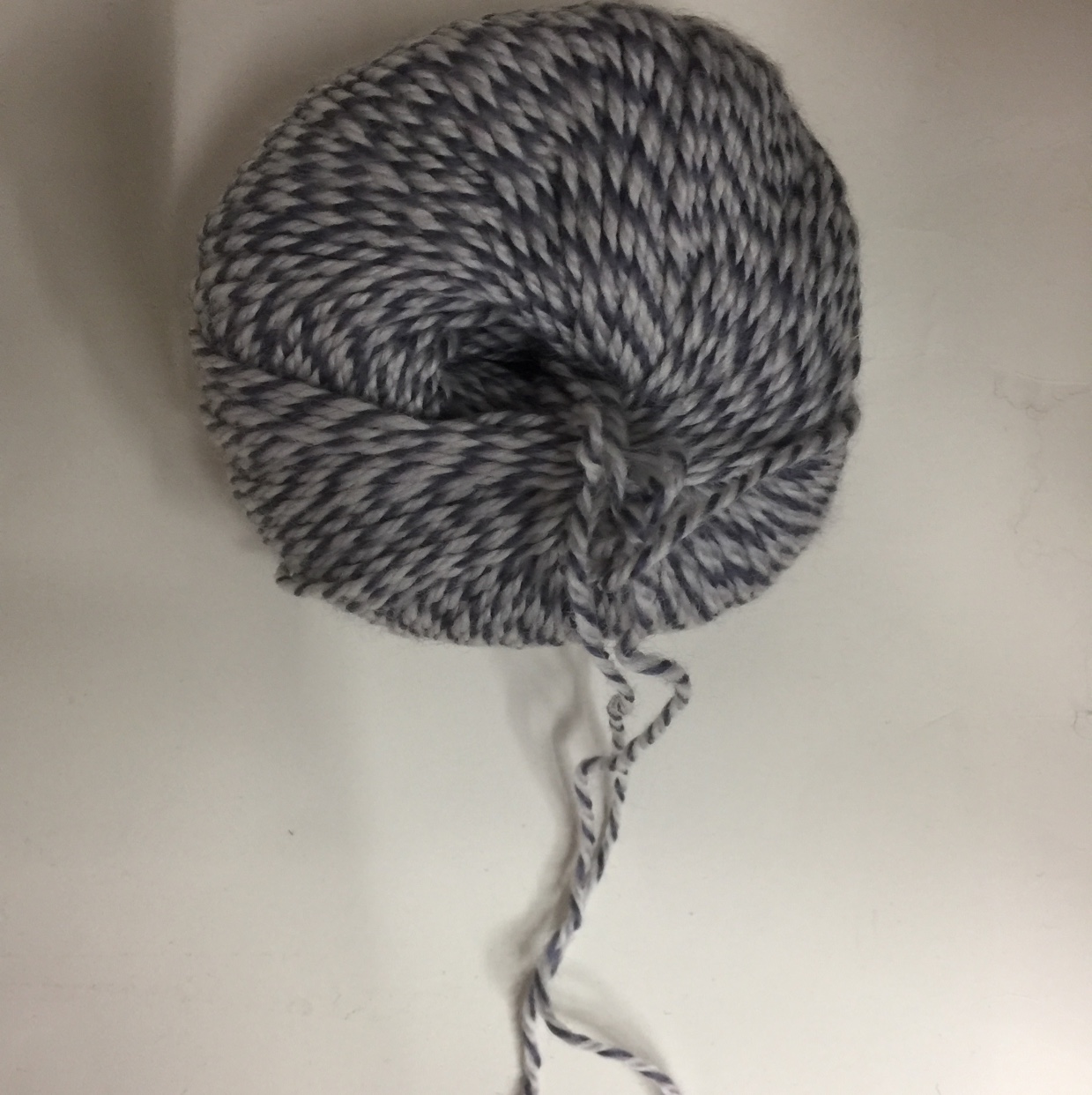 Hilo floral gris azul details Picture