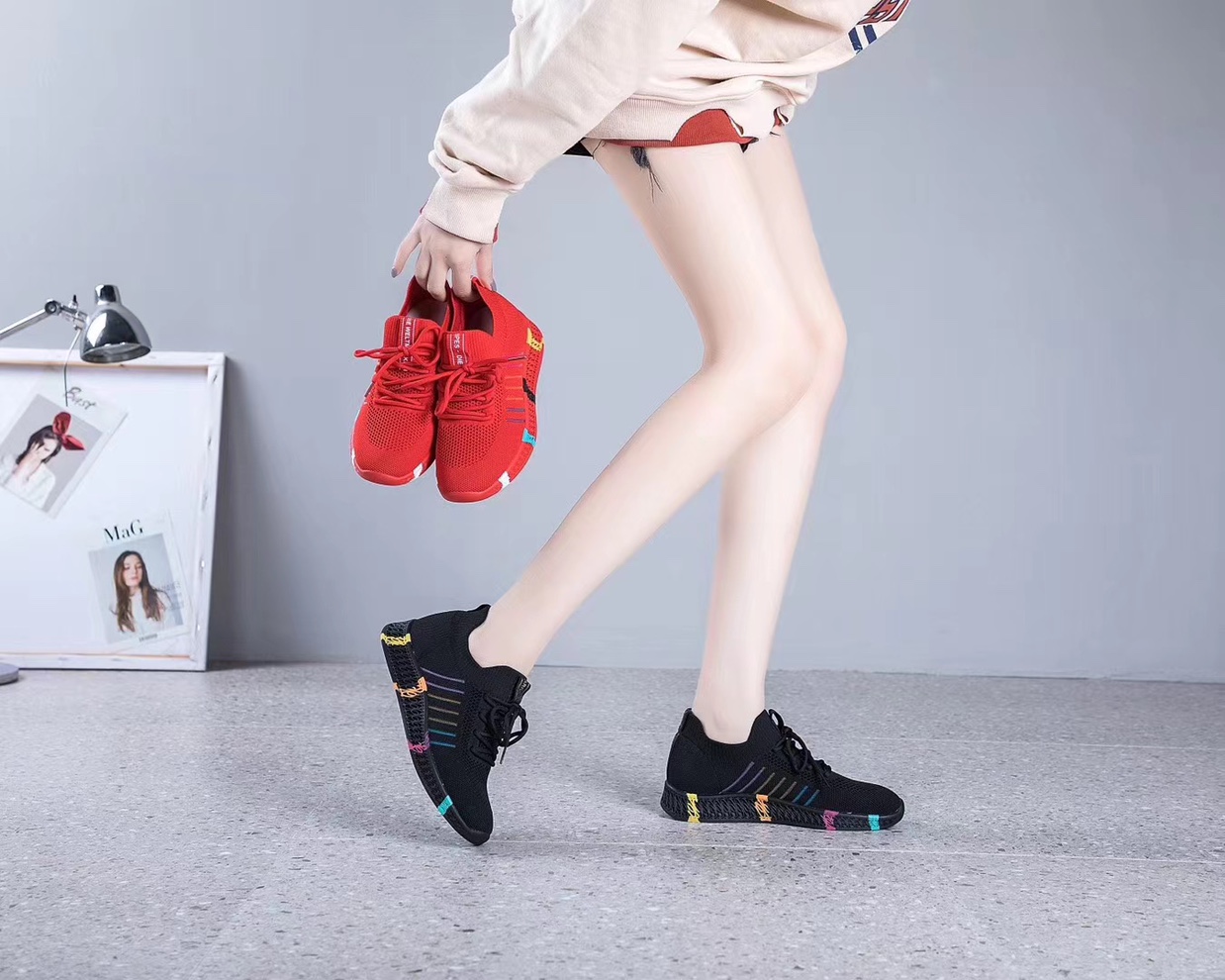 Breathable Comfortable Soft Flying Shoes details Picture