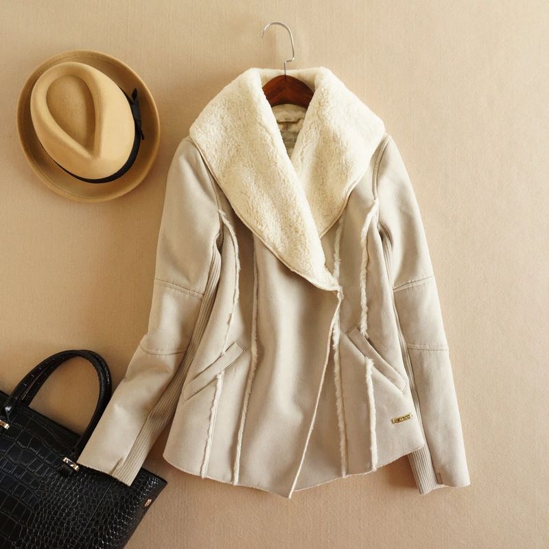 New fashionable faux fur suede coat for women, a slimming autumn and winter coat detail image 3