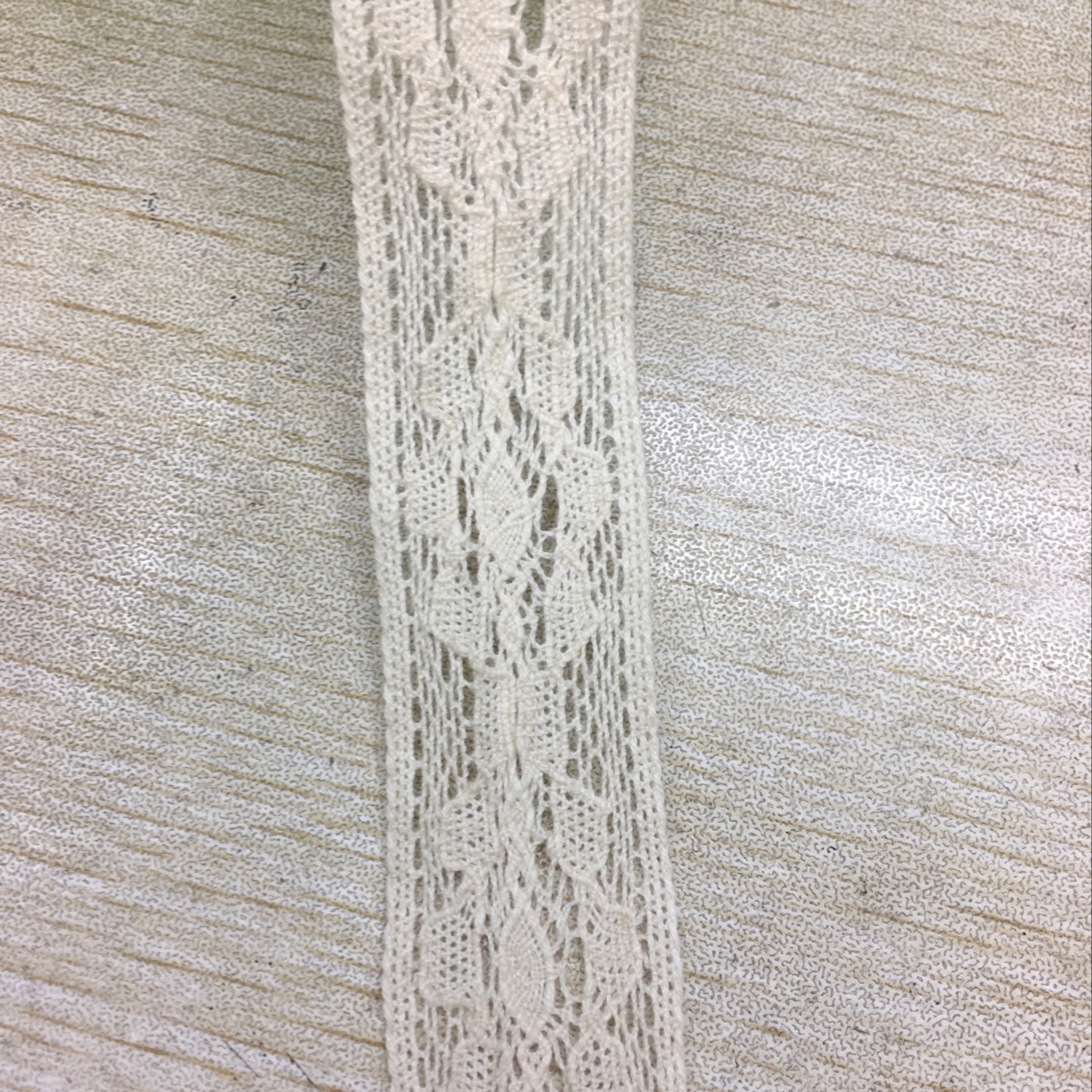 M81 lace thumbnail