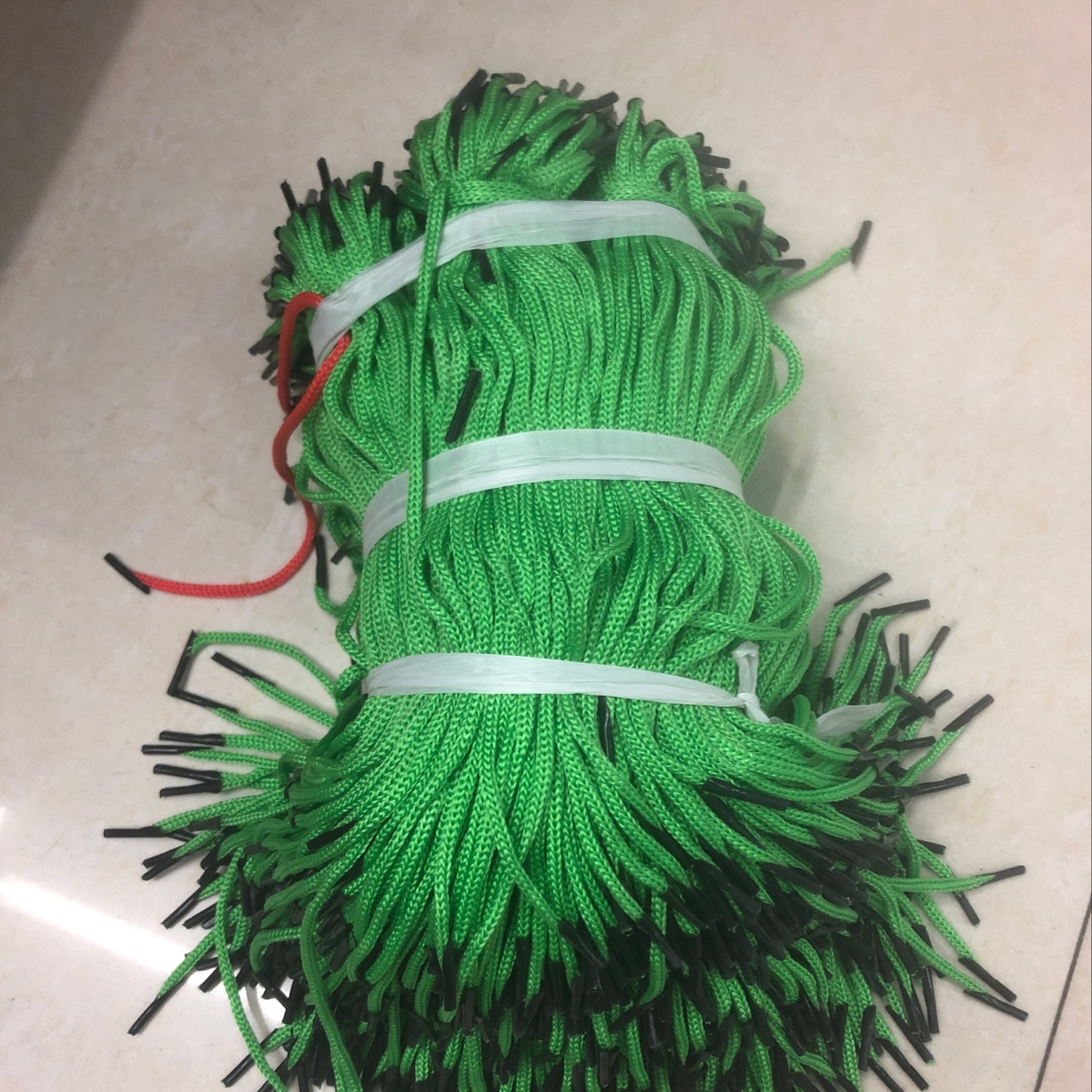四针线打扣手提绳细节图