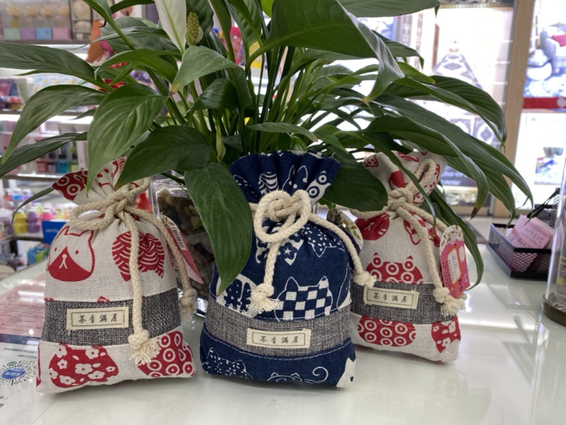 q-71木芒果香包，干花香包，芳香除臭/一箱600装，香味混