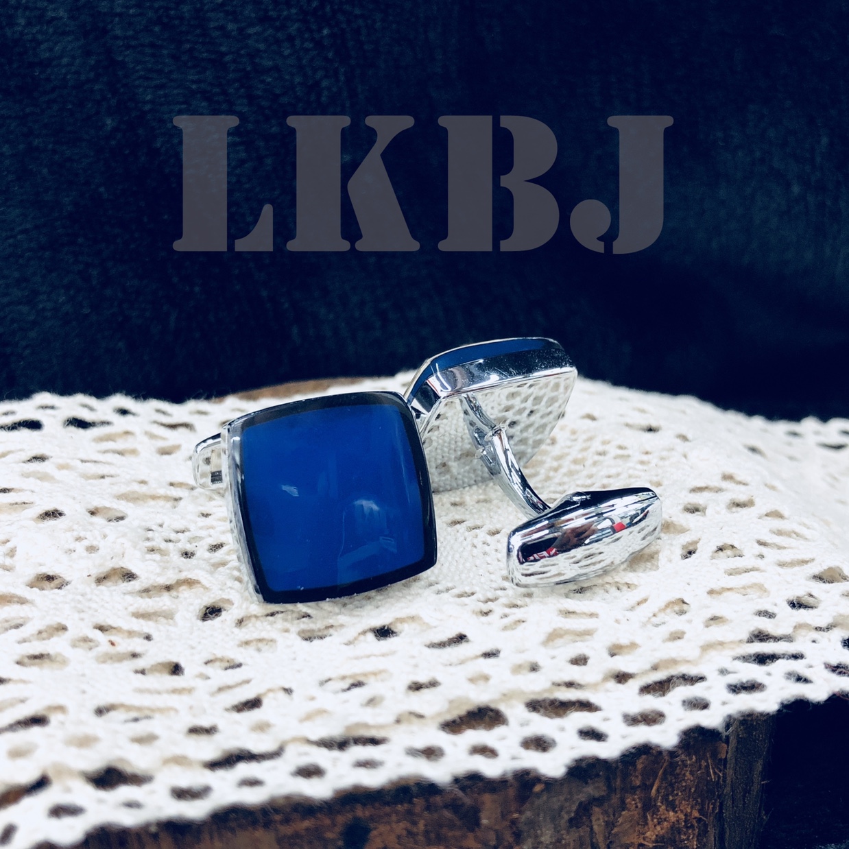 High-end high-oil curved-foot cufflink accessories Specification image