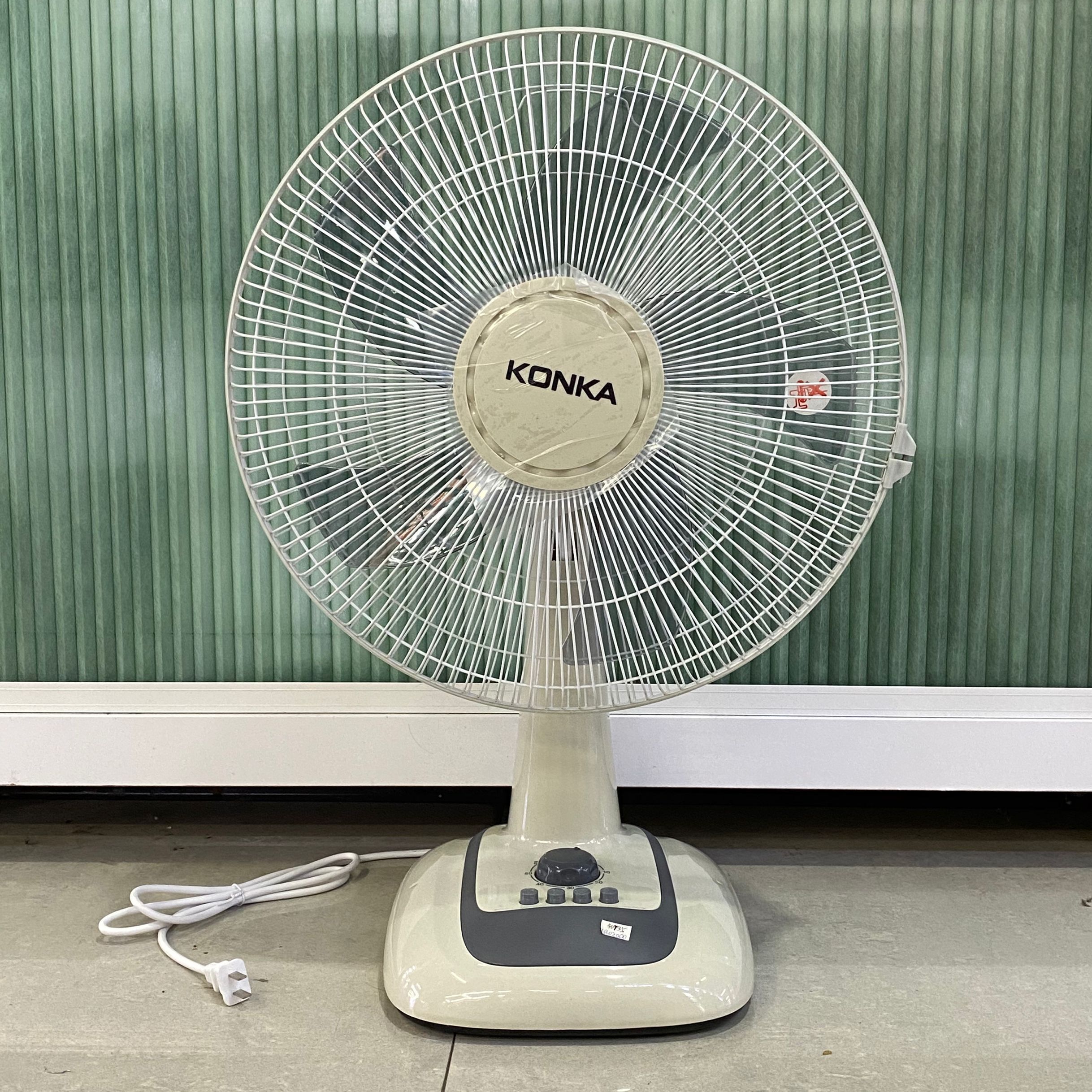 Konka 16-inch desk fan for domestic and commercial use thumbnail