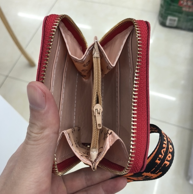 小号两折拉链钱包2产品图