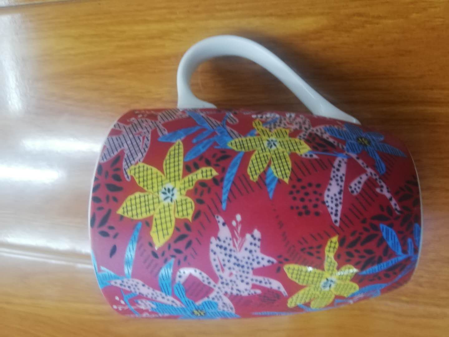 Creative bone China leaf pattern ceramic cup