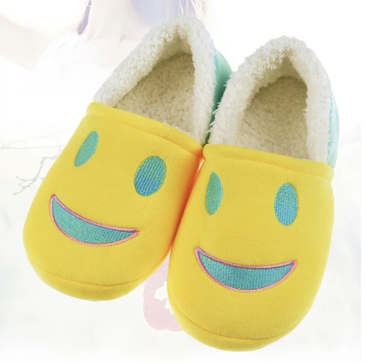 New winter women's cotton slippers with thickened smiley face and padded heels undefined