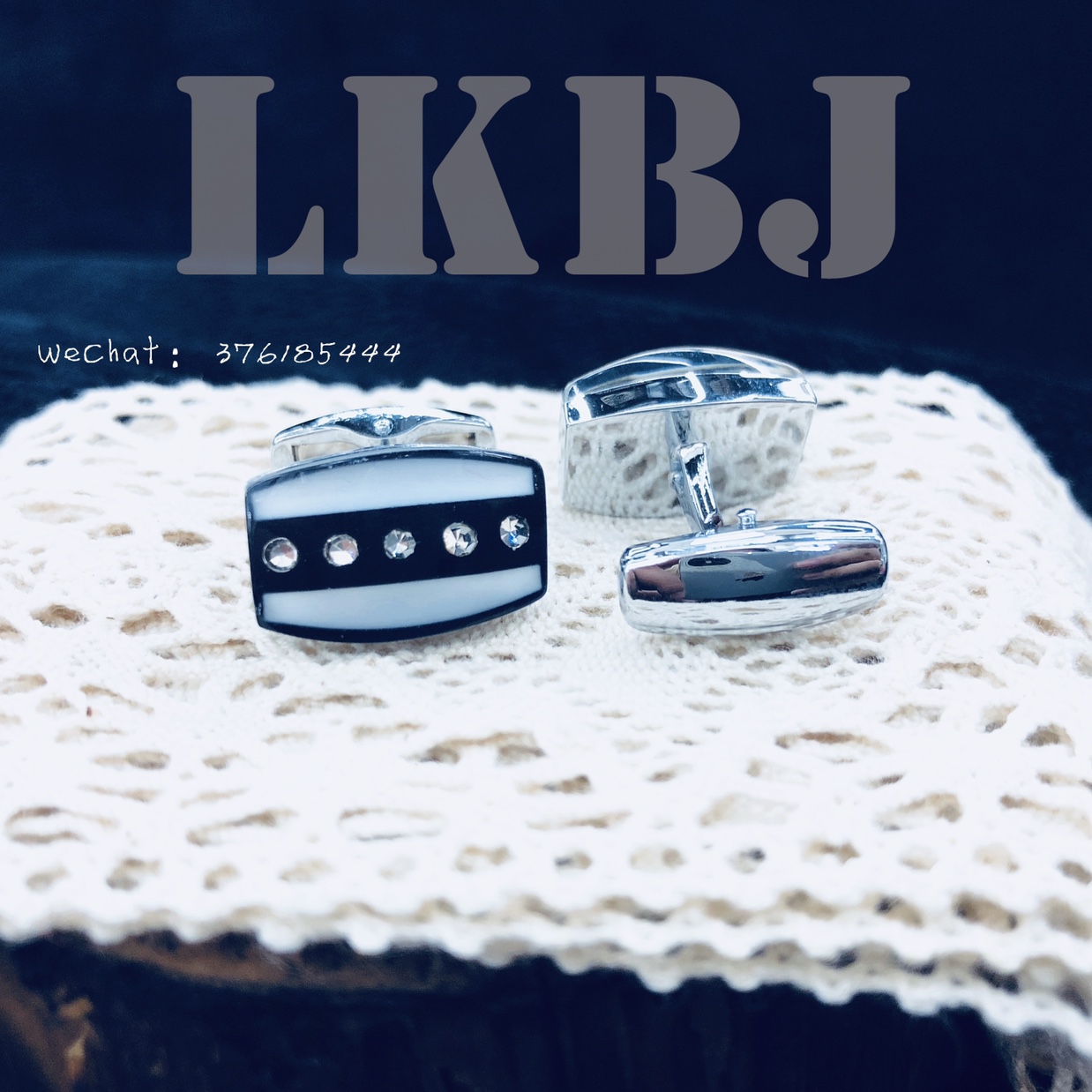 High-end enamel high-oil cufflinks and curved-leg jewelry Specification image